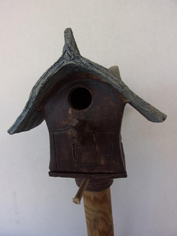 Vogelhuisje nr.3261. "Vierkant boldak" op paal €.100.-