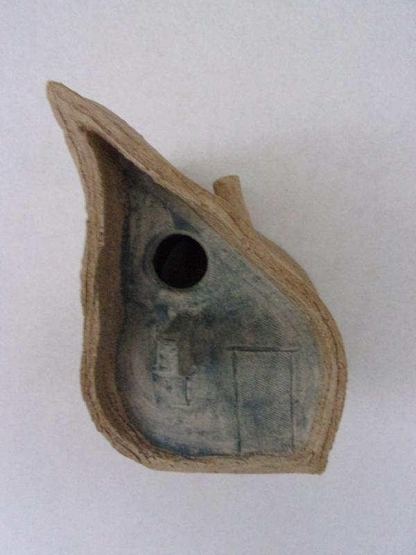 Vogelhuisje nr.3230. "Druppel scheef" €.90.-