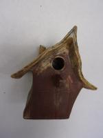 Vogelhuisje nr.3342. "Vierkant puntdak" €.90.-