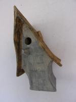 Vogelhuisje nr.3375. "Vierkant scheef hoog puntdak" €.115.-