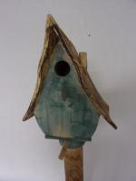 Vogelhuisje nr. 3491	Bol puntdak op paal  &euro;.110,-